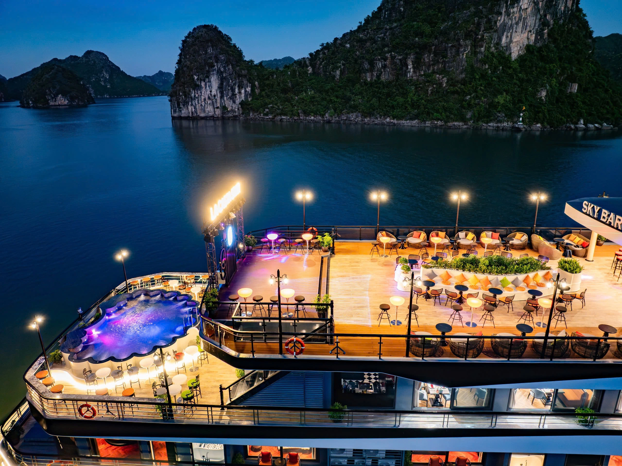 2D1N tour | Explore Halong Bay in 6-star La Casta Star Cruise